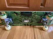 Skateboard Marvel The Incredible Hawk full size skateboard- new -2002