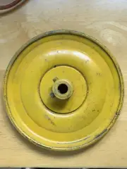 NOS IH Cub Cadet 70 100 125 Hydraulic Pump Pulley