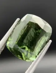 5.8 Carat Natural Faceted Ludwigite Peridot , Loose Gemstone From Pakistan