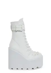[Club Exx] Pure Traitor Boots