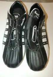KOOGA RUGBY CLEATS SIZE 11