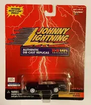 Johnny Lightning White Lightning KB Toys 1965 Pontiac GTO Ragtop