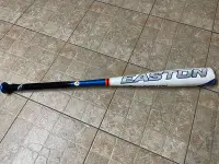 在飛比找Yahoo!奇摩拍賣優惠-二手美品!Easton Quantum少年用硬式鋁棒