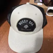 Mossy Oak NWT Snap Back Cap Tan Front Black Emblem Black Meat Back