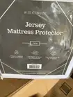 Twin Size Waterproof Mattress Protector Bedding Matress Bed Cover Deep Pocket