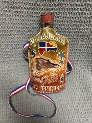 Dominican mamajuana Mixture Beeper Bottle Chata leather Handcrafted With Strap
