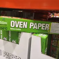 在飛比找Yahoo!奇摩拍賣優惠-日本進口超熱門的OVEN PAPER 烘培紙/烤紙，50公尺