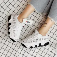 在飛比找Yahoo!奇摩拍賣優惠-【Luxury】Fila Barricade 97 新款  