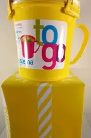 Sistema To Go Soup Mug YELLOW Gift Box 22.1 oz Clip Lid Phthalate BPA Free 2010