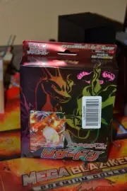Pokemon TCG Sword & Shield VMAX Charizard Japanese Starter Deck Set Sealed!