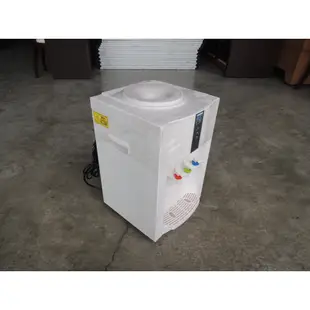 A68929 冰溫熱 桶裝水飲水機 JPE-W002E ~ 飲水機 桌上型飲水機 開飲機 開水機 回收家電 聯合二手倉庫