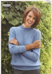 Heirloom Knitting Pattern 210 L - 8 Ply Women's Pullover Sweater 32"-38"