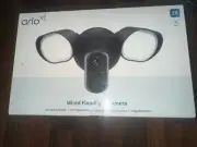 Arlo Wired Floodlight Camera -