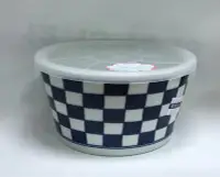 在飛比找Yahoo!奇摩拍賣優惠-特價日本製有田燒 瓷器 微波保鮮盒 小菜缽 附蓋。市松 格紋