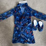 MODERN KIDS SLEEPWEAR SET ROBE AND SLIPPERS SIZE MEDIUM