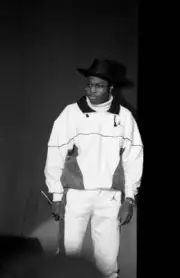 Actor Malcolm-Jamal Warner greets fans 1988 Tv OLD PHOTO 2