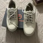 New Rockport Women's Lace Up Sneaker Shoes Size 7 Encounter Of White APM2134Y