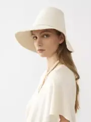 CHLOE The Magic Hat Bucket Hat NEW WITH TAGS $210