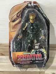 Awesome 2018 NECA Broken Tusk Predator Figure 7” New Sealed