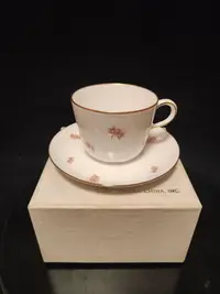在飛比找Yahoo!奇摩拍賣優惠-日本 OKURA大倉陶園玫瑰紋描金咖啡杯碟
