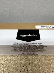 Amazon Basics 9-Inch Magnetic Torpedo Level and Ruler