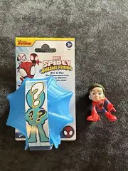 Marvel Spidey and his Amazing Friends Webs Up Minis - Crouched Maskless Spidey