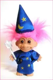 WIZARD TROLL Pointy Hat Robe Wand PINK Hair NEW OLD STOCK Russ Sorcerer