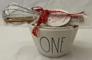 RAE DUNN Set of 4 Christmas Measuring Cups with Mini Whisk and Spatula