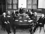 Sandringham Victoria 1917 - Councillors at meeting of the Sandring- Old Photo