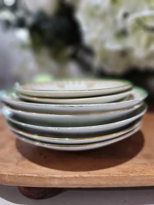 COLLECTABLE SMALL PLATES BULK LOT DECEASED ESTATE TRIVOLI