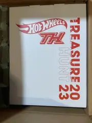 Mattel RLC Exclusive 2023 Hot Wheels Super Treasure Hunt Toy Car Set