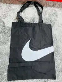 在飛比找Yahoo!奇摩拍賣優惠-Nike 手提 帆布 購物袋 全新 正品