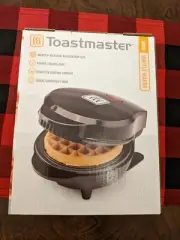 Toastmaster Mini Belgian Waffle Maker 4inch New