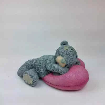 Me to You 40072 - 'Dreaming of You' Tatty Teddy Collectible Figurine.