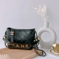 在飛比找PopChill優惠-[二手] CHANEL 絕版 提把 流浪包 小號