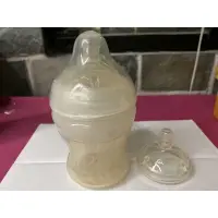 在飛比找蝦皮購物優惠-Nuby自然乳感 寬口徑奶瓶 醫療級奶瓶 防脹氣矽晶奶瓶