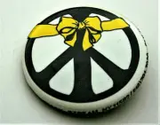 Anti Iraq War Peace Sign Yellow Ribbon Project Original 1990 Button Pin NOS New