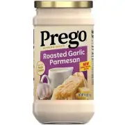 Prego Alfredo Pasta Sauce with Roasted Garlic and Parmesan Cheese 14.5 oz Jar
