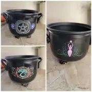 Handmade decoration cauldron for witch, altar decor , triple moon design , Penta