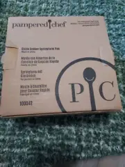 New In Box Pampered Chef Quick Cook Springform Pan