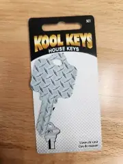 DIAMOND PLATED PRINTED SCHLAGE SC1 KEYBLANK