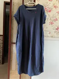在飛比找Yahoo!奇摩拍賣優惠-a la sha扭袖連衣裙M號深藍色