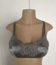 D&G DOLCE & GABBANA Gray Lace Soft-Cup Silk Bra Size IT 2/US 34