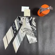 New HERMES Twilly (1 bottle of Amazonian Festival Bandana Greige 376