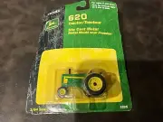Ertl John Deere "620" Tractor 1/64 JD-5205-7HC-P