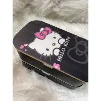 在飛比找蝦皮購物優惠-日本進口Hello Kitty雙層便當盒