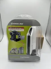 NOS IOGear Desktop memory stick card reader GFR901MS