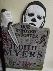 HALLOWEEN Judith Myers Mossy 22” Tombstone Michael Myers Knife W/ Mask NEW