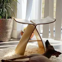 在飛比找蝦皮購物優惠-【限時免運】芊羽日式柳宗理蝴蝶凳 創意傢用梳妝凳 實木小凳子