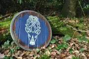 24'' Medieval Wooden Shield Battle Ready Viking Shield Prop Halloween